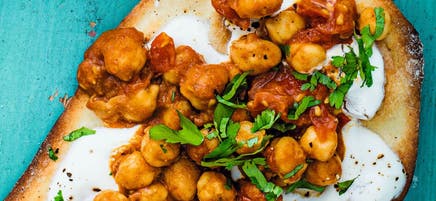 Chickpea curry vegan flatbread