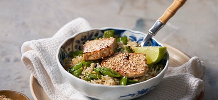 Fried rice med hoisinglaserad tofu
