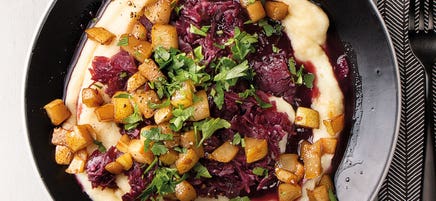 Balsamicolinsen, Pastinake und Birne mit Lauch in Orangensauce