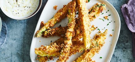 BBQ zucchini chips with aioli
