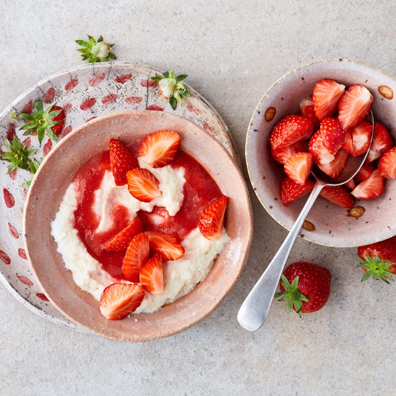 Zaubergriessbrei mit Erdbeeren