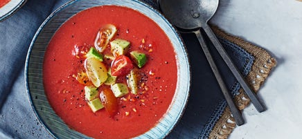 Tomato & roasted red pepper gazpacho