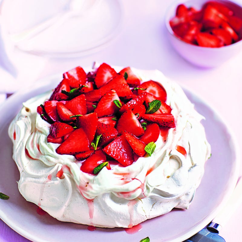 Photo of Strawberry, elderflower & mint pavlova by WW