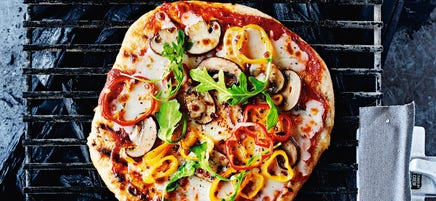Barbecued pizza