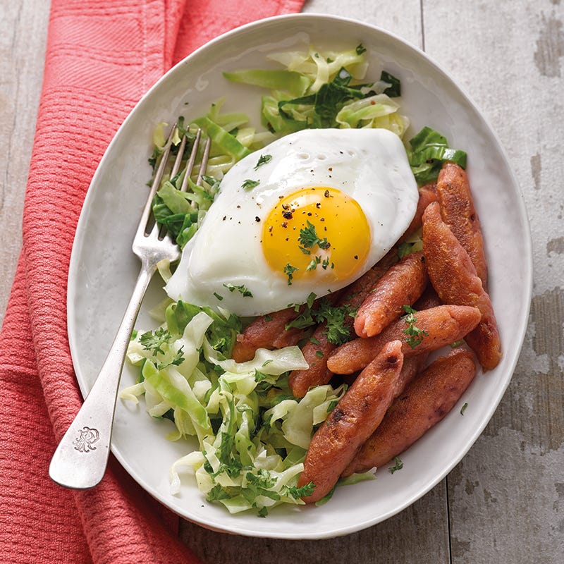 Foto van Aardappel-bietennoedels met spitskool door WW