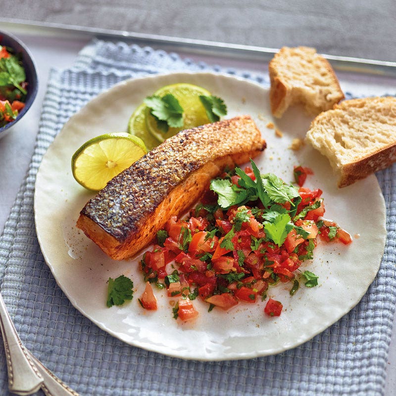 Lachssteak mit scharfer Salsa