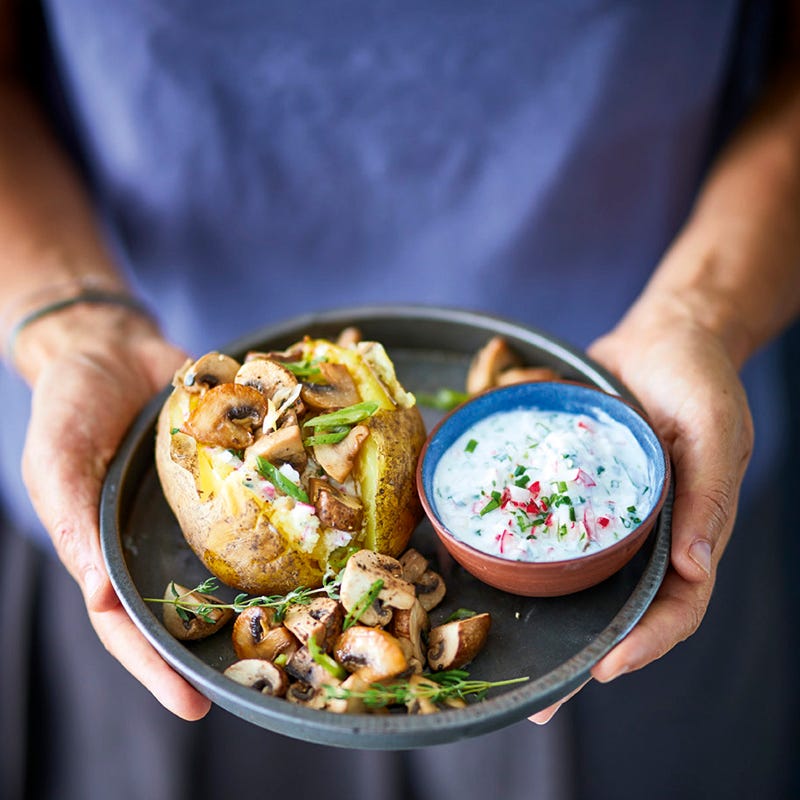 Foto van Gepofte aardappel met gebakken champignons door WW