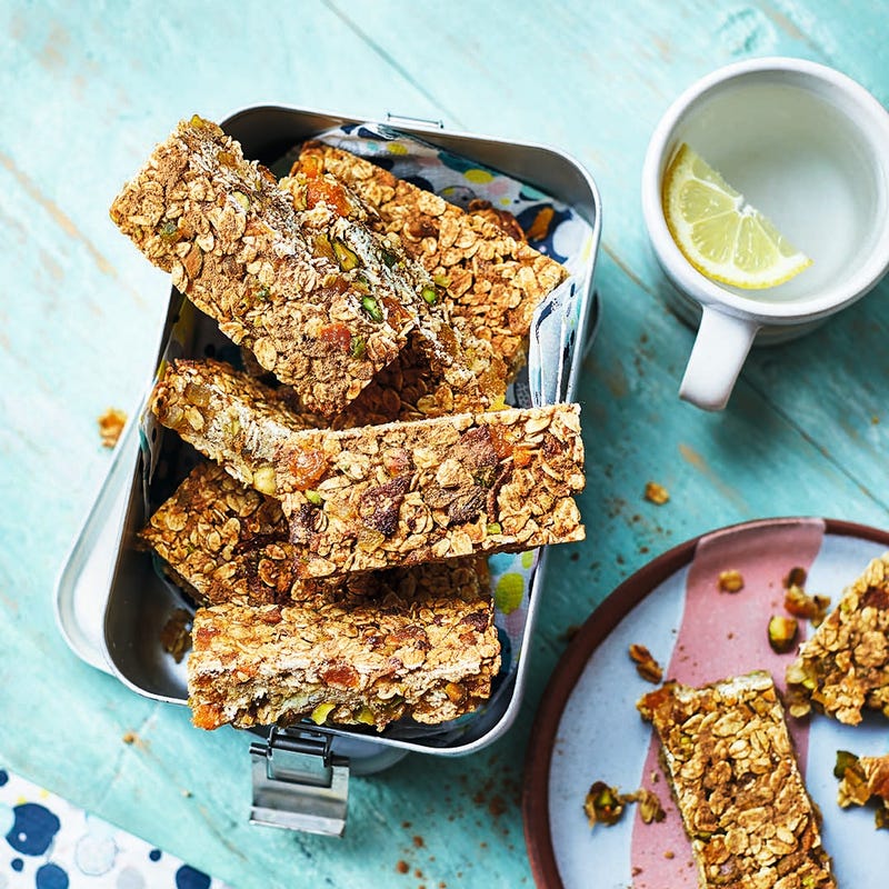Photo of Apricot & pistachio breakfast bars by WW