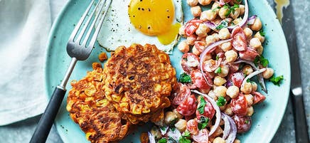 Sweetcorn & carrot fritters