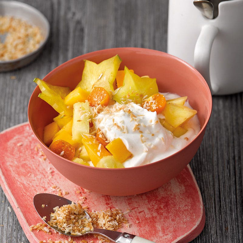 Kokosquark mit exotischem Obst