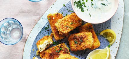Tofu nuggets with ranch-style dressing