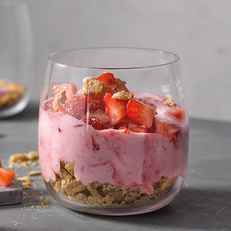 Erdbeer-Skyr-Creme mit Crunch