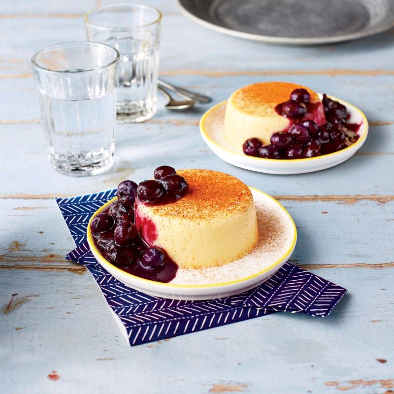 Photo de Panna cotta au maïs avec sauce aux bleuets frais par WW