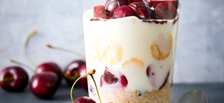 Overnight oats met banaan en kers