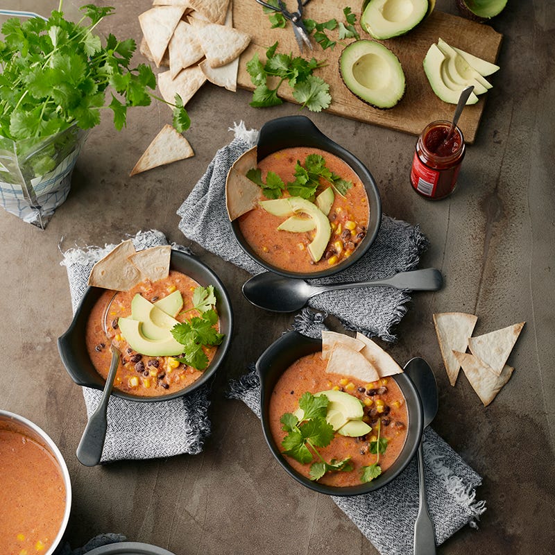 ViktVäktarna - Tortillasoppa med bönor och avokado