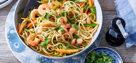 Spaghetti mit Garnelen und Zuckerschoten