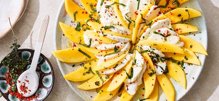 Mozzarella-Mango-Salat
