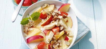 Yoghurt met havermout en fruit