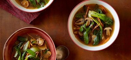 Soupe asiatique aux champignons