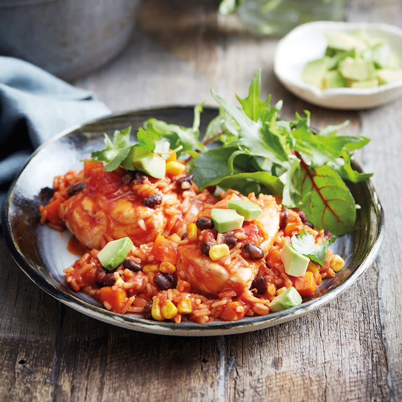 Chipotle-Hähnchen mit schwarzen Bohnen