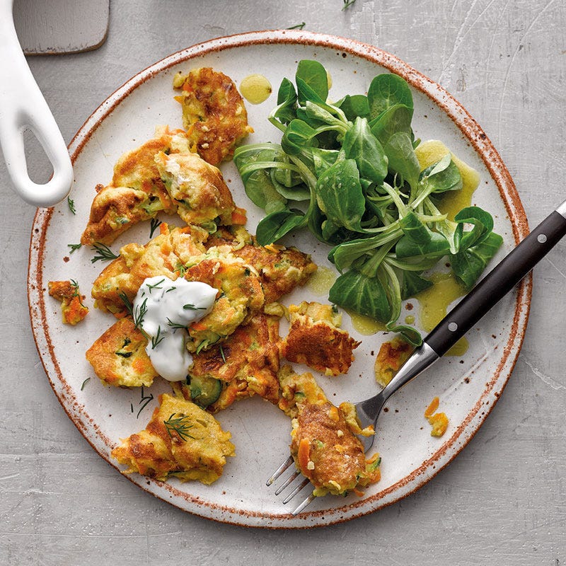 Gemüseschmarren mit Kräuterdip