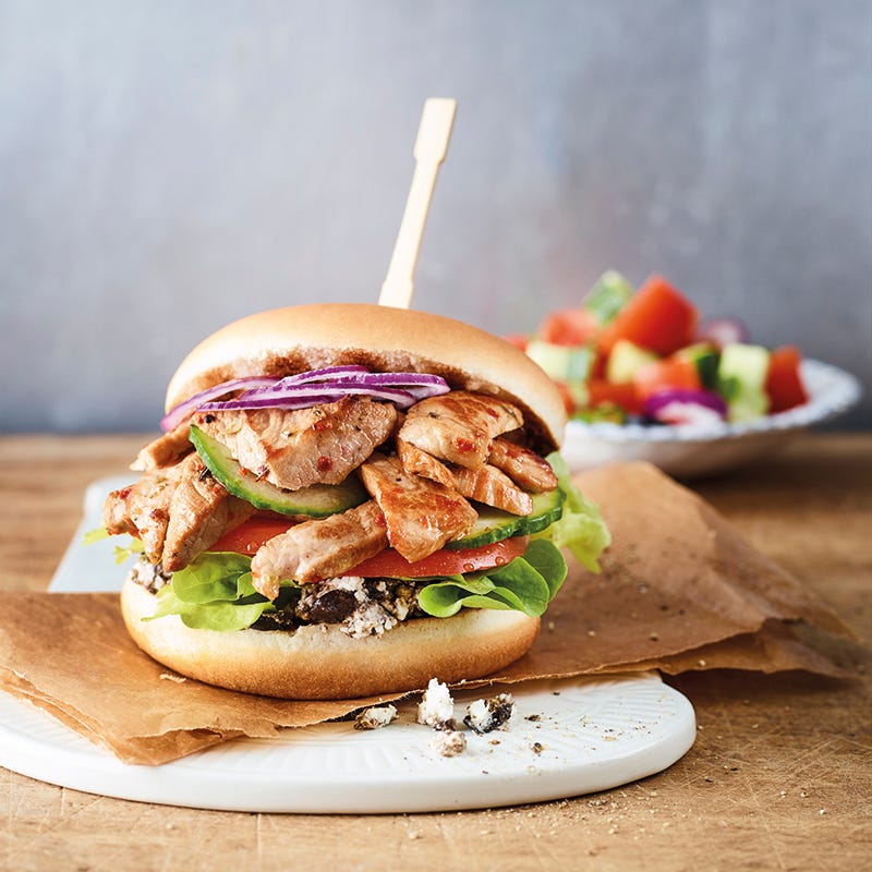 Foto van Griekse burger met olijven-fetacrème door WW