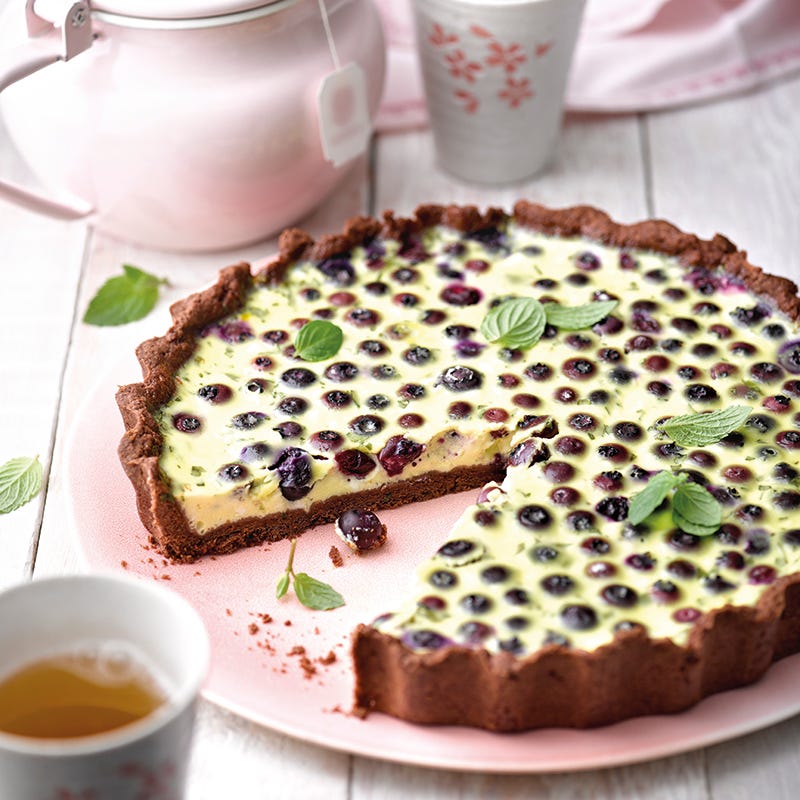 Foto van Blauwe bessentaart met munt door WW