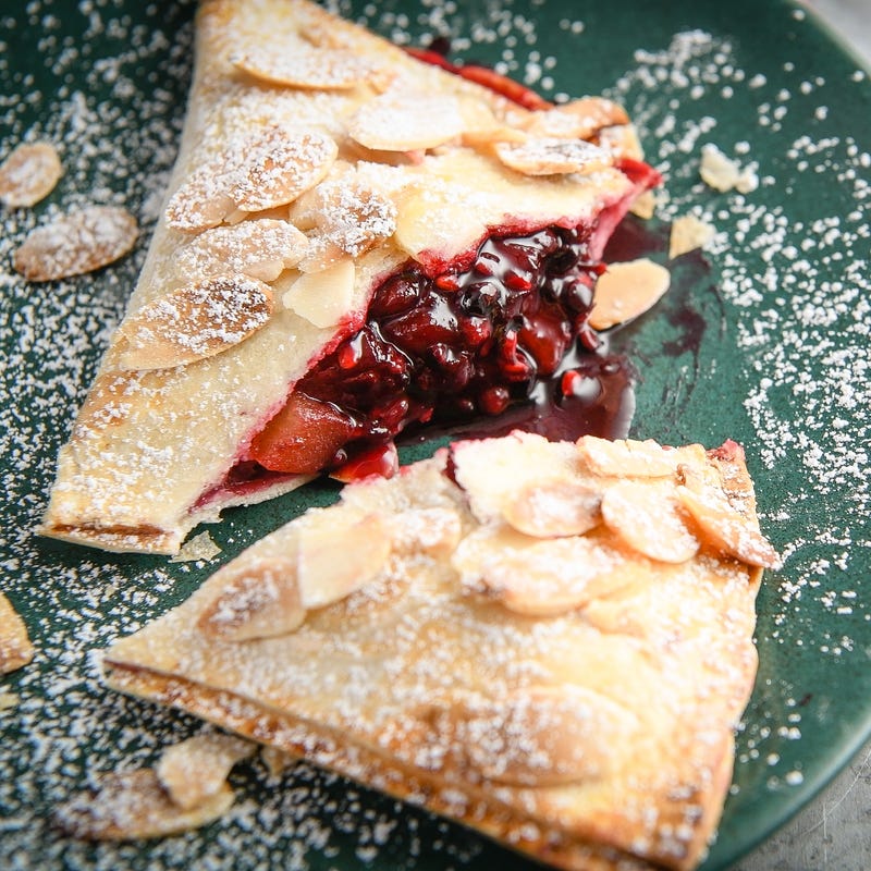 Photo of Apple & blackberry tortilla pies by WW