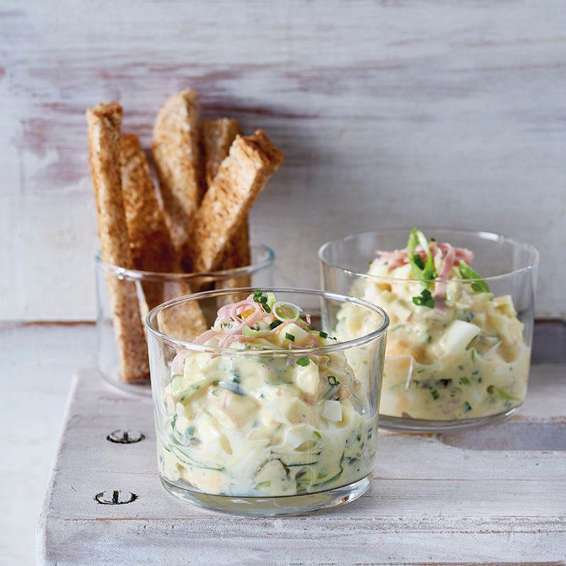 Foto van Eiersalade in een glas door WW