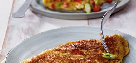 Kaasomelet met tomaat