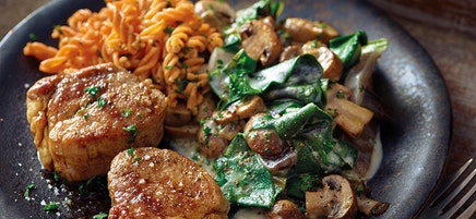 Pâtes de lentilles et médaillons de porc