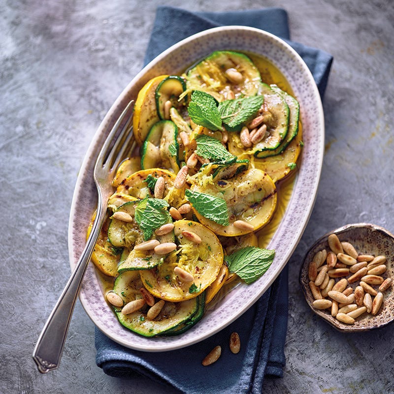 Foto van Courgettesalade met citroen-muntdressing door WW