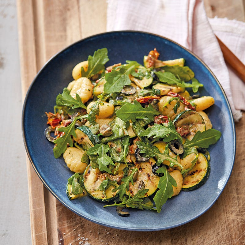 Foto van Mediterraanse gnocchisalade met rucola door WW