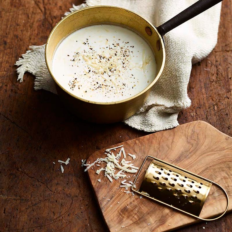 Photo of Alfredo-style pasta sauce by WW