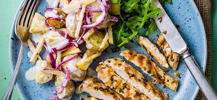 Fennel chicken with apple and potato salad