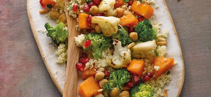 Warmer Ofengemüsesalat mit Couscous