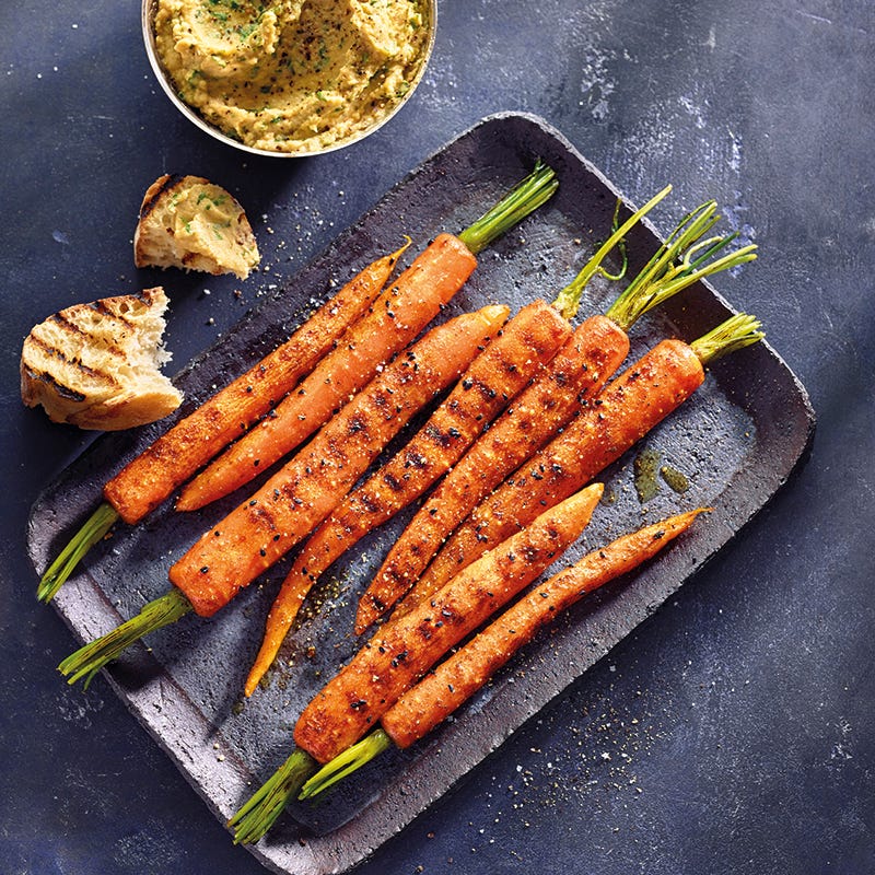 Foto van Wortels met ras el hanout en hummus door WW