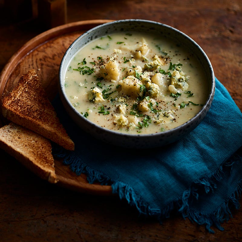 Photo of Cauliflower & Stilton soup by WW