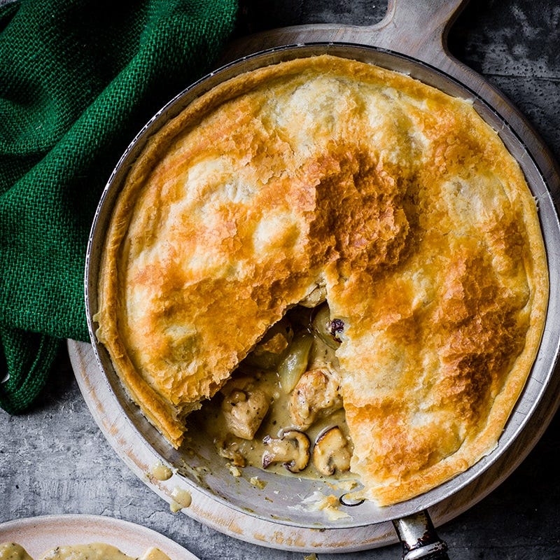 Frying pan chicken pie