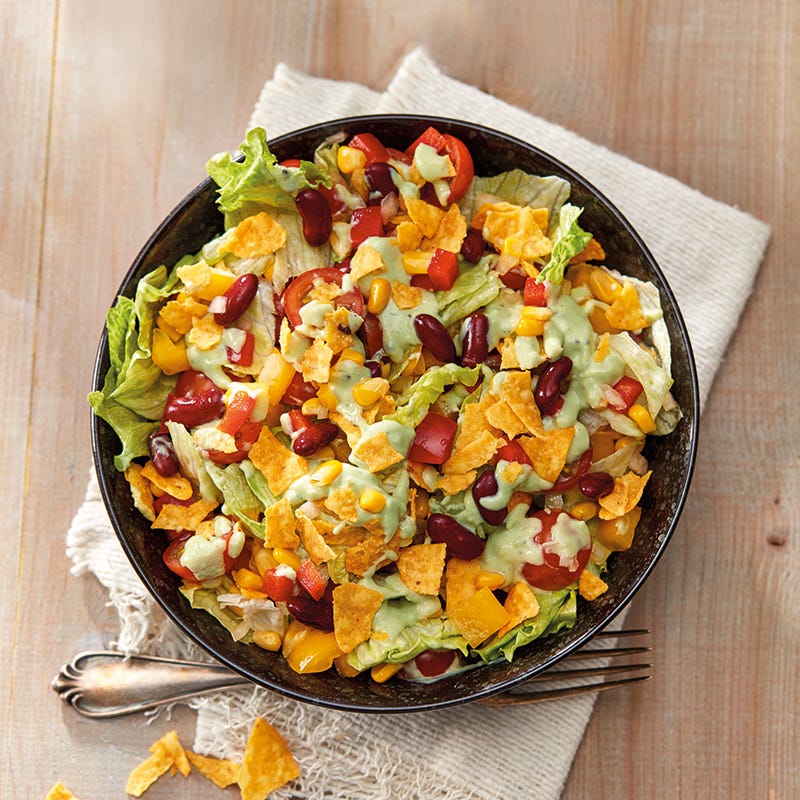 Foto van Mexicaanse tacosalade met avocadodressing door WW