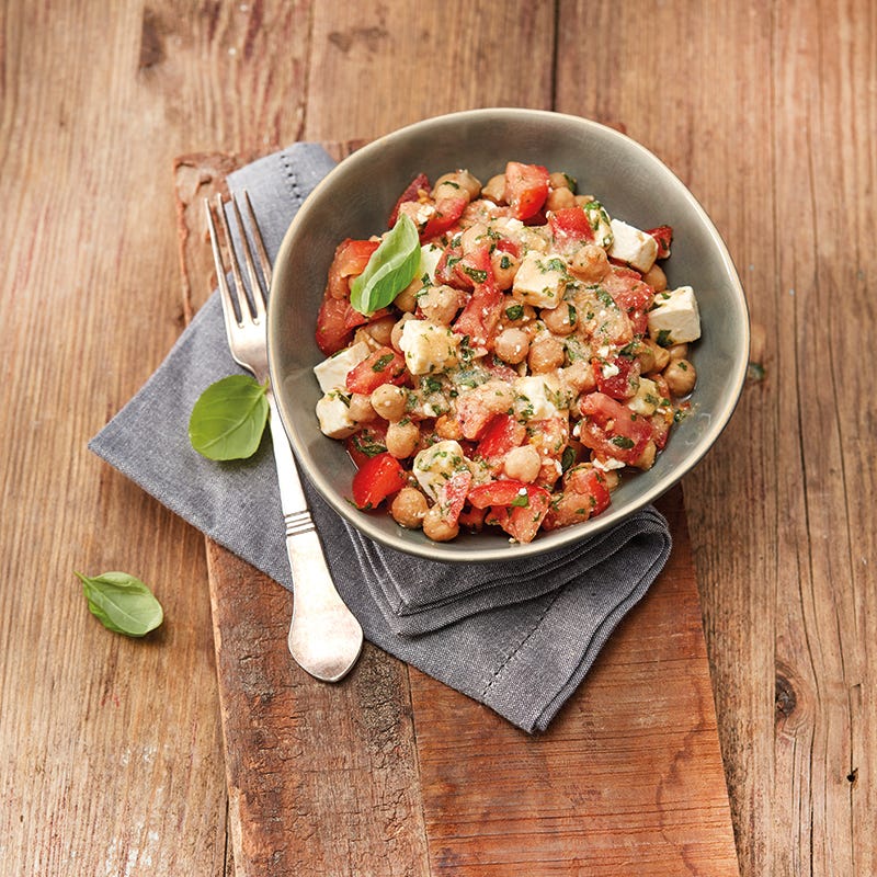 Foto van Kikkererwtensalade met tomaat en feta door WW