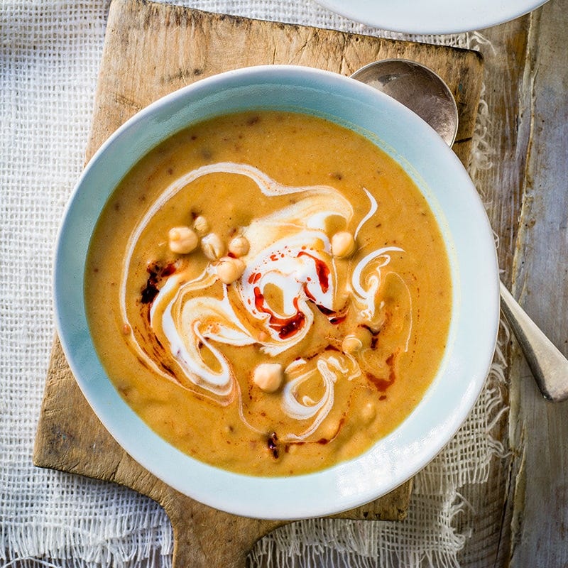 Spicy lentil and chickpea soup