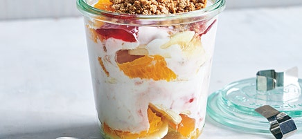 Yogurt Breakfast Parfaits