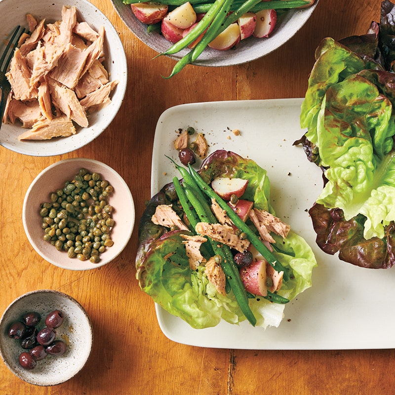 Salad nicoise wraps