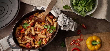 Chili con pasta