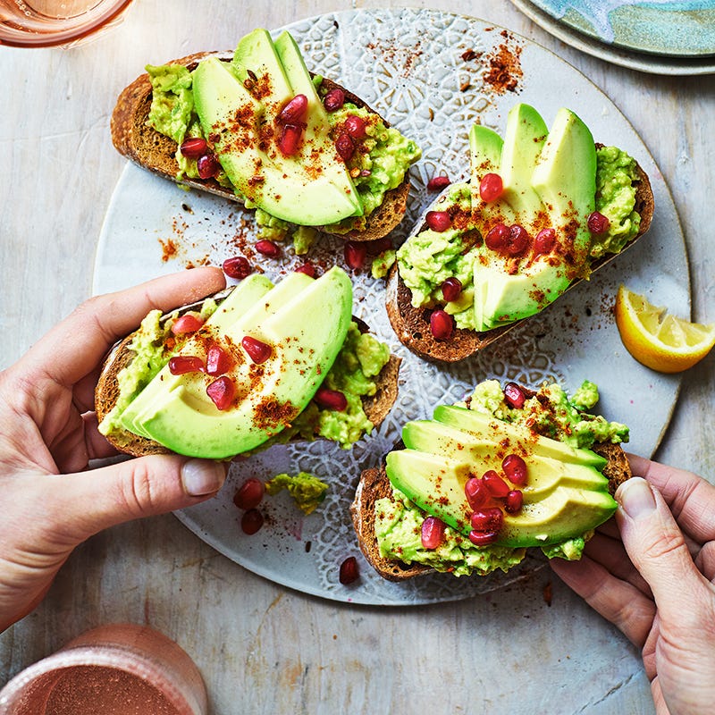 ViktVäktarna - Avokadotoast med granatäpple