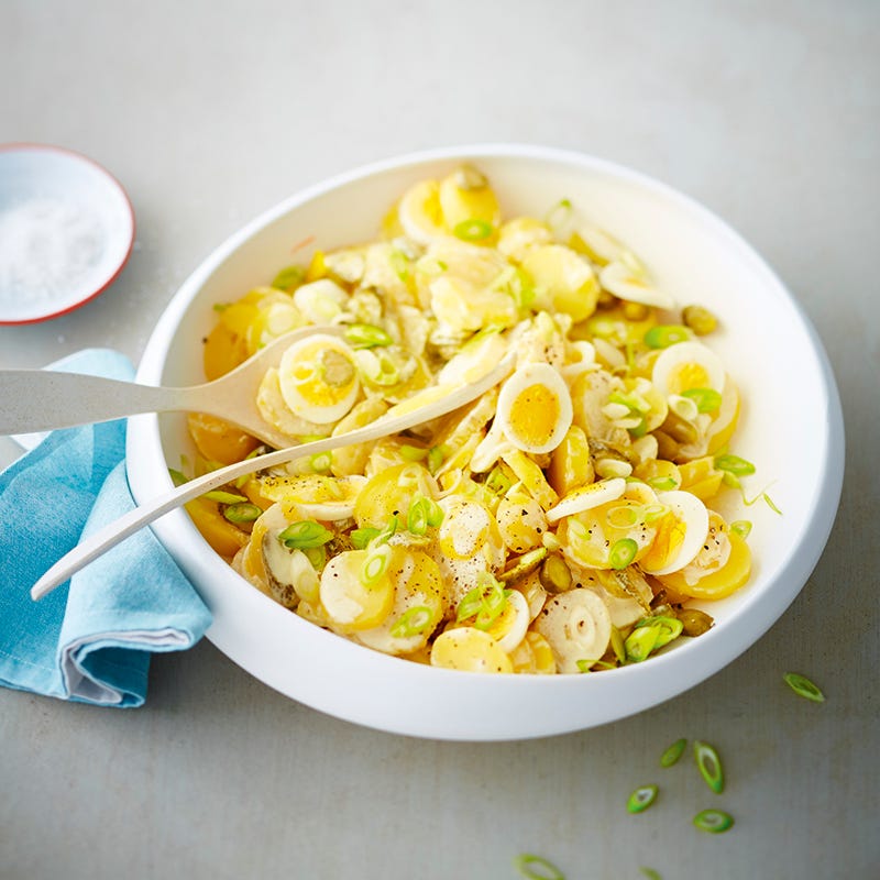 Foto van Aardappelsalade met komkommer en ei door WW