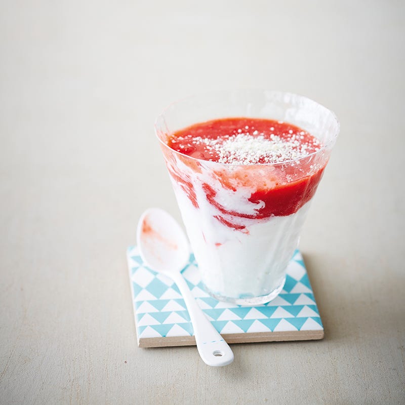 Foto van Kwarktoetje met aardbeiensaus door WW