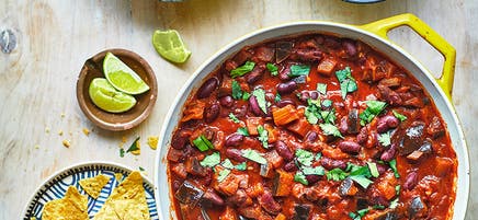 Rökig auberginechili med blomkålsris