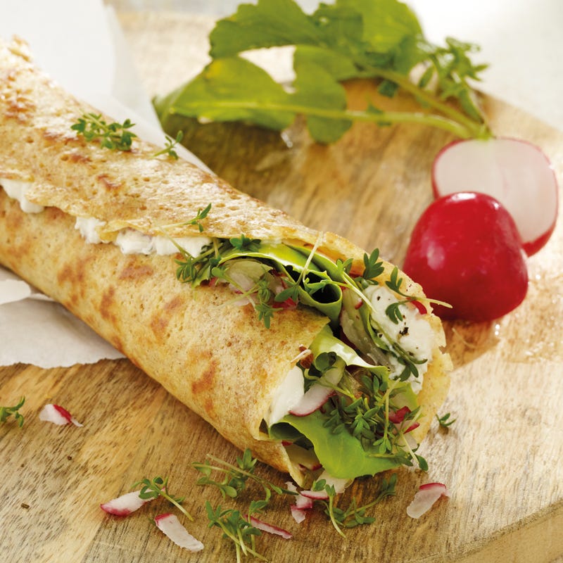Pfannkuchenwrap mit Kressecreme